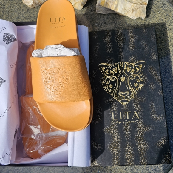 LITA by Ciara leather slides Tiger Embossed NWT, size 42 / 11, Made in Italy - Picture 7 of 8